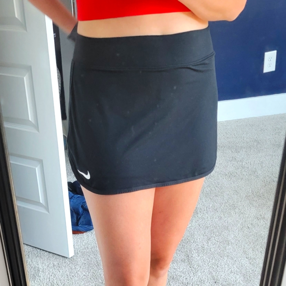 Nike tennis skirt